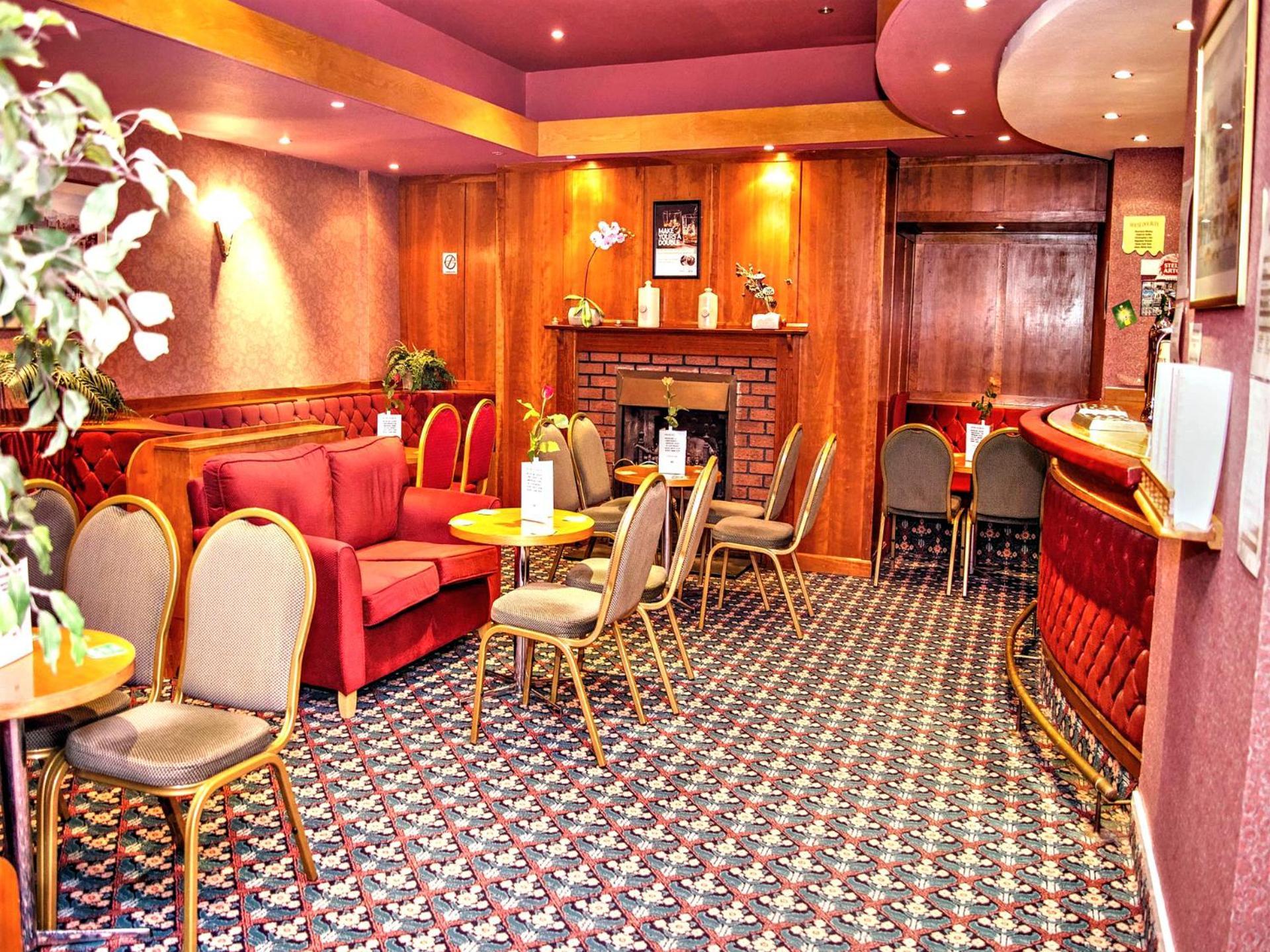 קריקיאז George IV Hotel מראה חיצוני תמונה