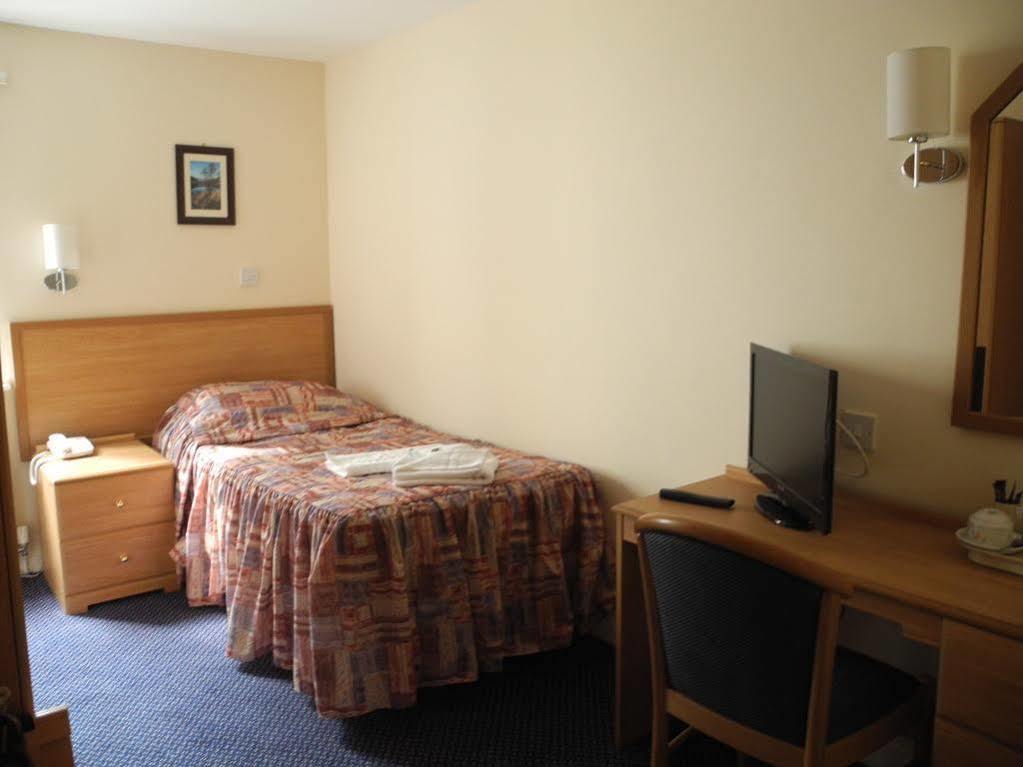 קריקיאז George IV Hotel מראה חיצוני תמונה